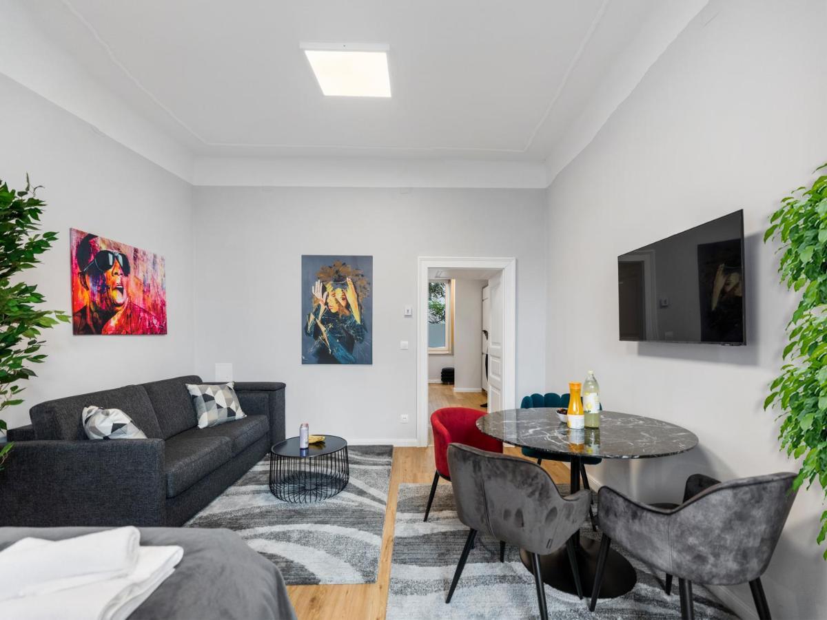 Apartamento Sky9 District 3 *